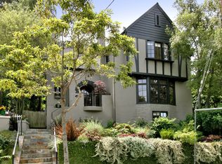 1349 Barrows Rd, Oakland, CA 94610