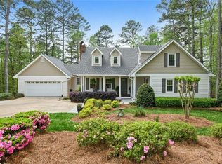 1825 Commonwealth Rd, Cumming, GA 30041