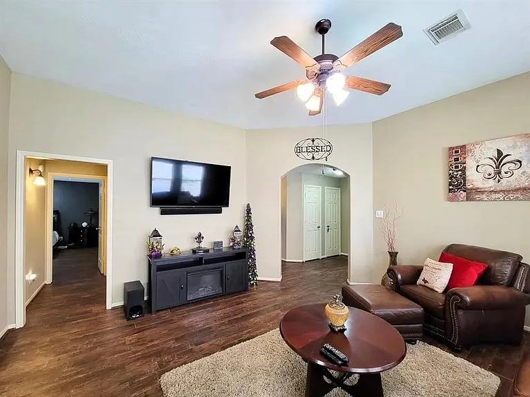 13210 Baron Hill Ln — Photo 17
