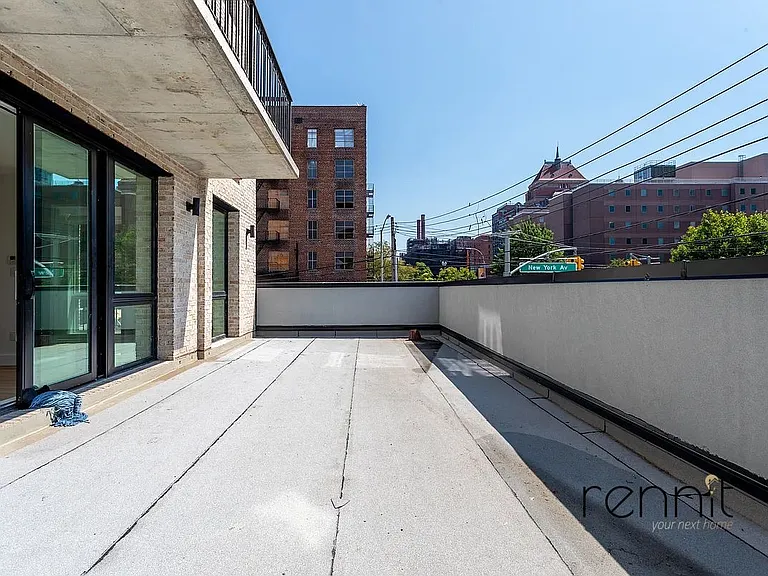 676 New York Ave #2A — Photo 1