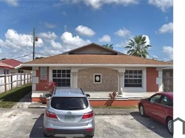 2711 NW 13th Ct, Fort Lauderdale, FL