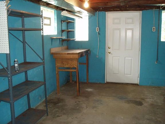 Basement work area