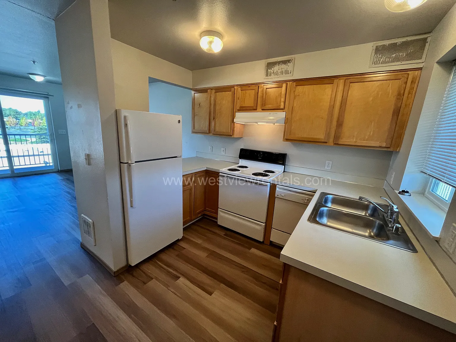 135 & 139 Prince Ave Benjamin Court - 139PR - 307 — Photo 3