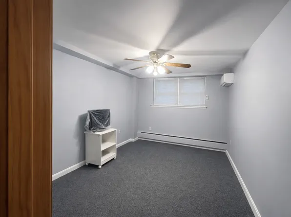 2121 Kimball Street image 1 of 5