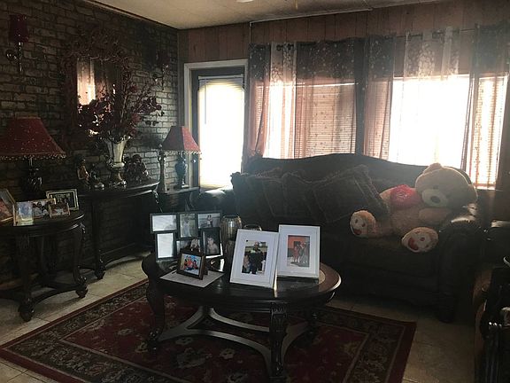 5th image of 9001 Nautilus Cir