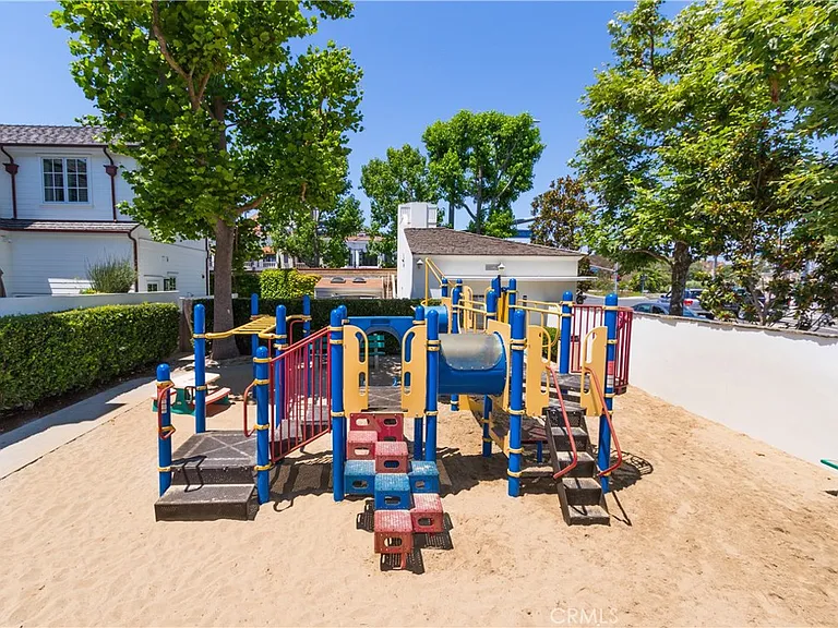 2732 Bayshore Dr — Photo 42
