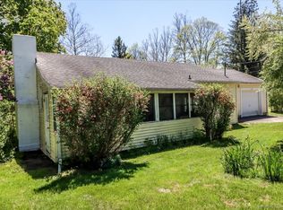 130 Paper Mill Rd, New Milford, CT 06776