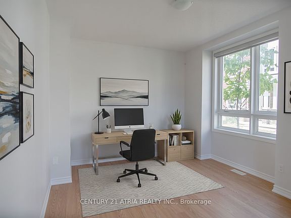3rd image of 18 Imperial College Ln