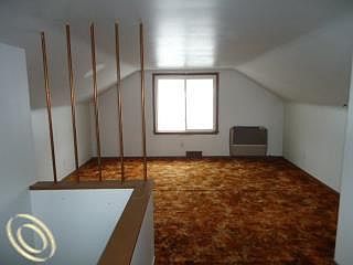5th image of 9980 W Parkway St