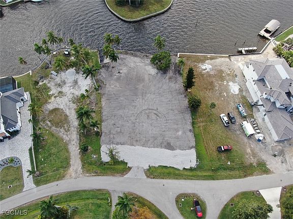 2nd image of 6932 Old Whiskey Creek Dr
