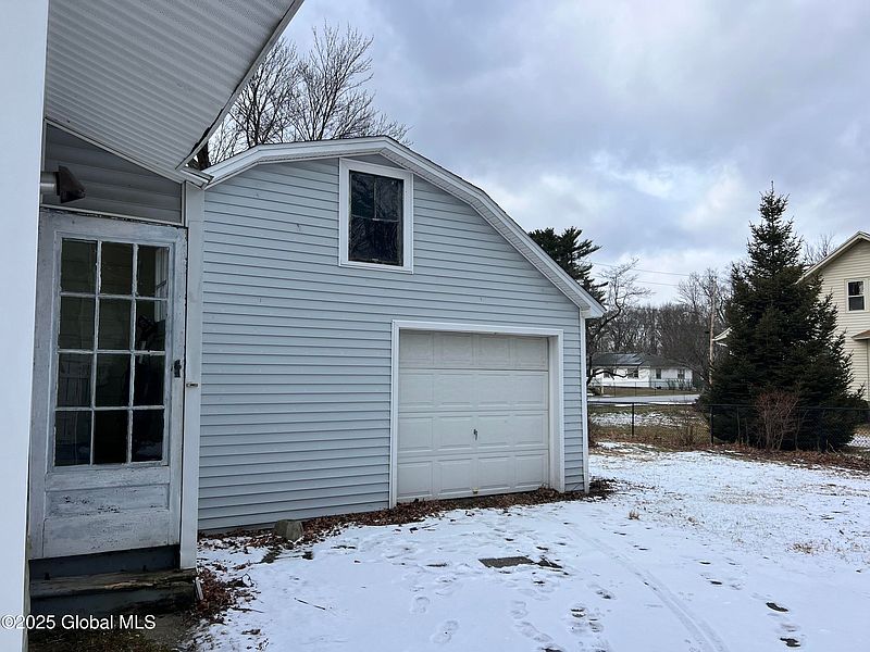 2nd image of 91 Seaman Avenue