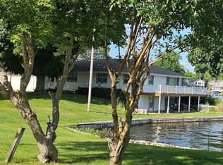 615 S Lakeside Dr, Michigan Center, MI 49254