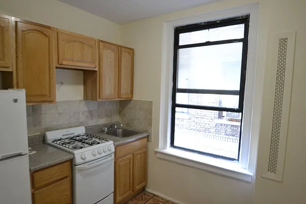 Rented by Bohemia Realty Group | media 22