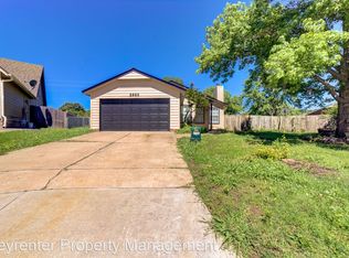 2823 W 62nd St S, Tulsa, OK 74132