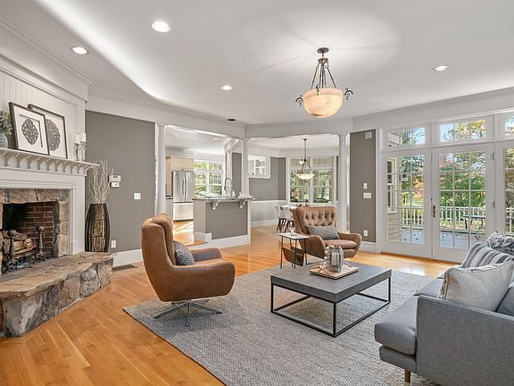 5th image of 26 Woodlands Drive