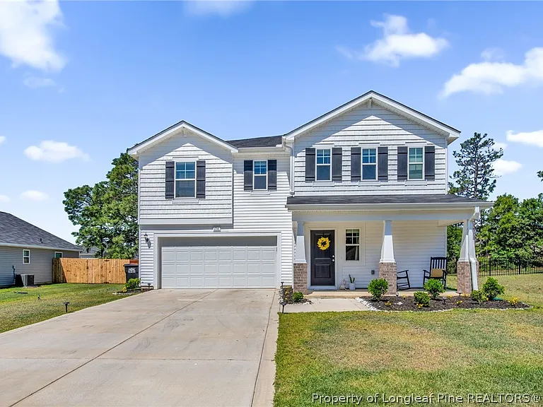 156 Chinook Ln — Photo 1