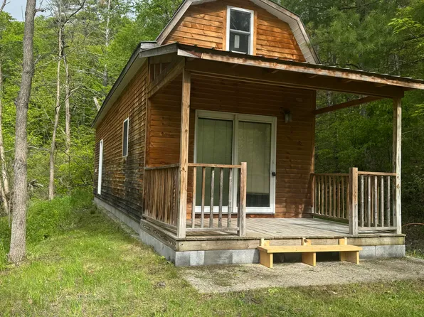 39 First Avenue, Whitehall, NY 12887