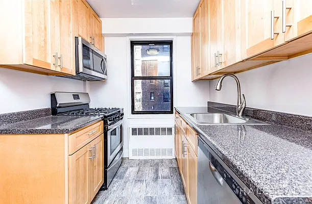Rented by Halstead Real Estate | media 4