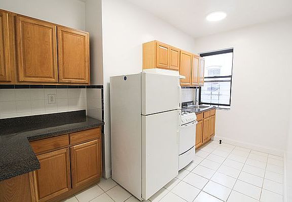 2nd image of 45-45 46th St #6