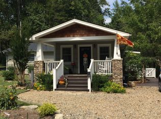 306 Turnpike Rd, Brevard, NC 28712