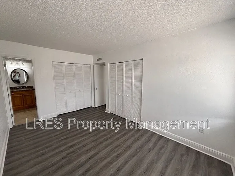 4725 S Texas Ave #C — Photo 17