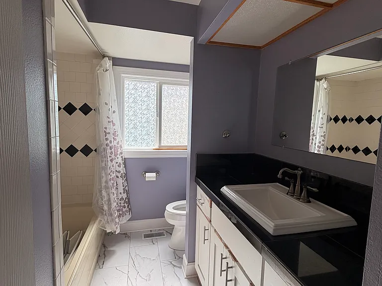 56 Aquinas St — Photo 15
