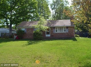 5917 Pratt St, Alexandria, VA 22310