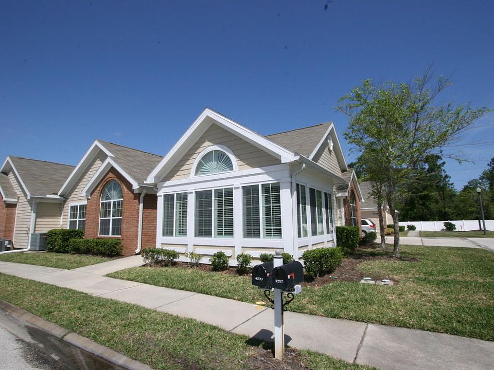 Welcome to 4299 Edgewater Crossing Drive
