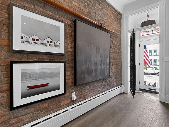 4th image of 234 12th St SE