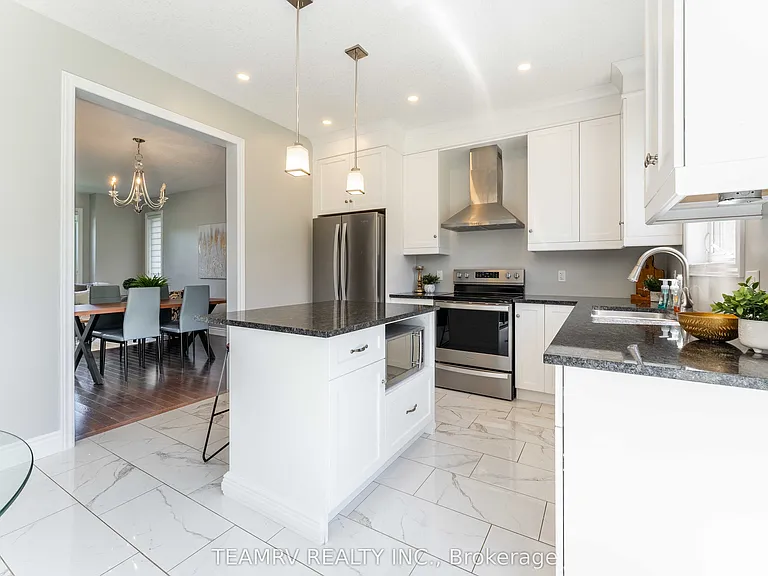 382 Masters Dr — Photo 15