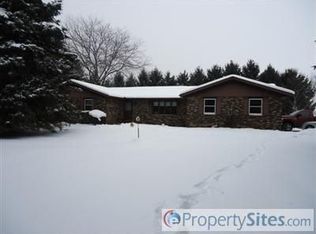 29648 Redfield St, Niles, MI 49120