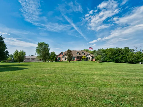 7472 E Cinnabar Lane, Strafford, MO 65757