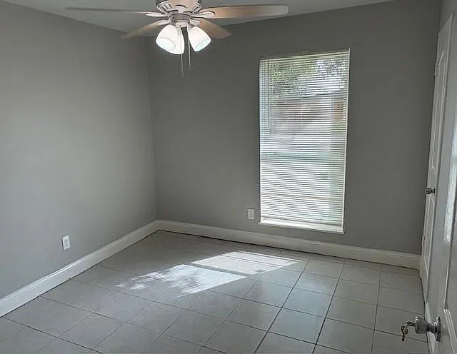 12127 Rhinebeck Dr — Photo 26