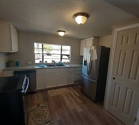 3rd image of 145 Orchid Ln