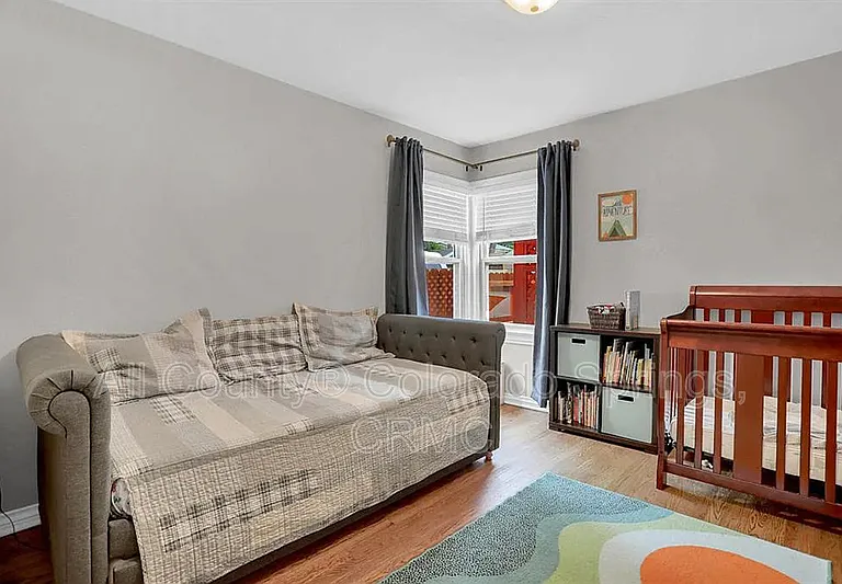 723 N Logan Ave — Photo 11