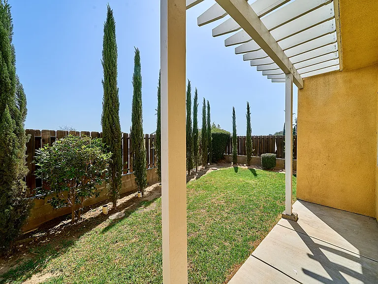 2577 Mountain Ave — Photo 48