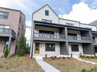 6910 Whitman Walk, Alpharetta, GA 30005