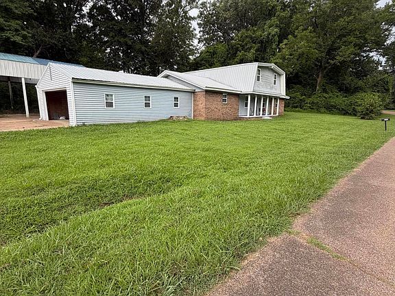 2nd image of 111 Wordon Way