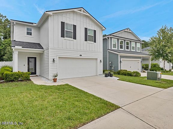 2nd image of 13756 HARLOWTON Avenue