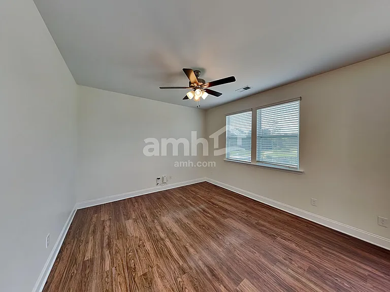 164 Twin River Dr — Photo 7