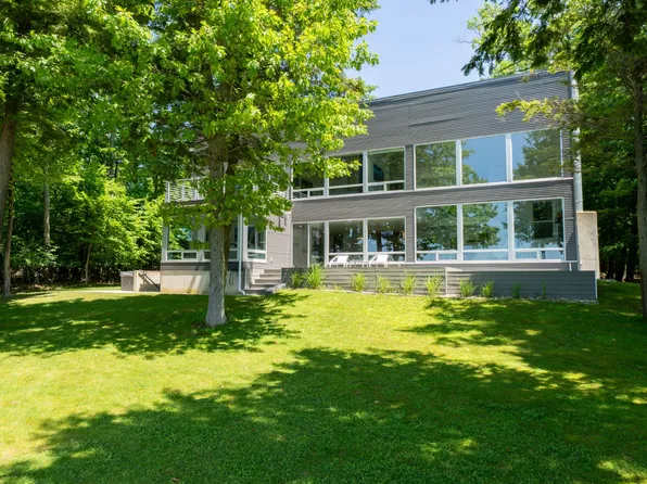 701 Tucker Point, Traverse City, MI 49686