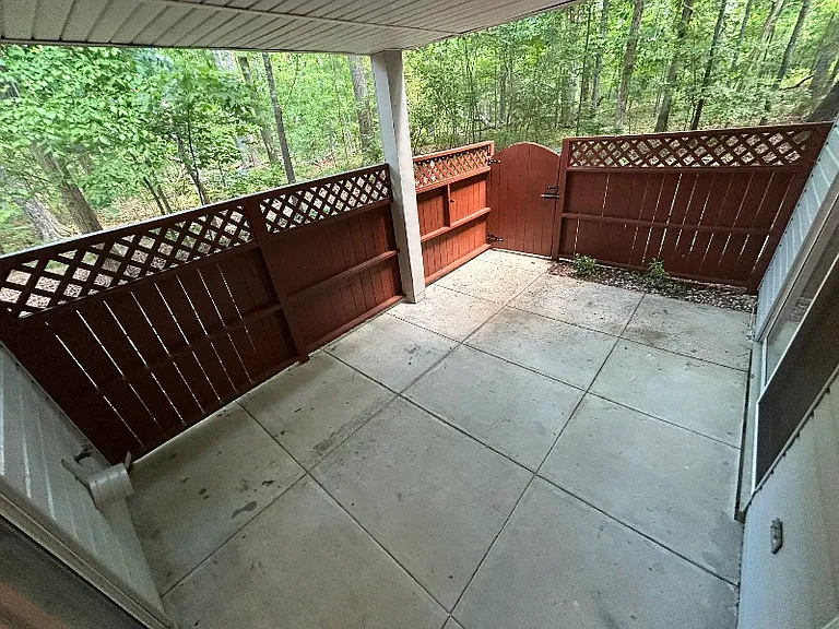 469 Summerwalk Cir — Photo 6