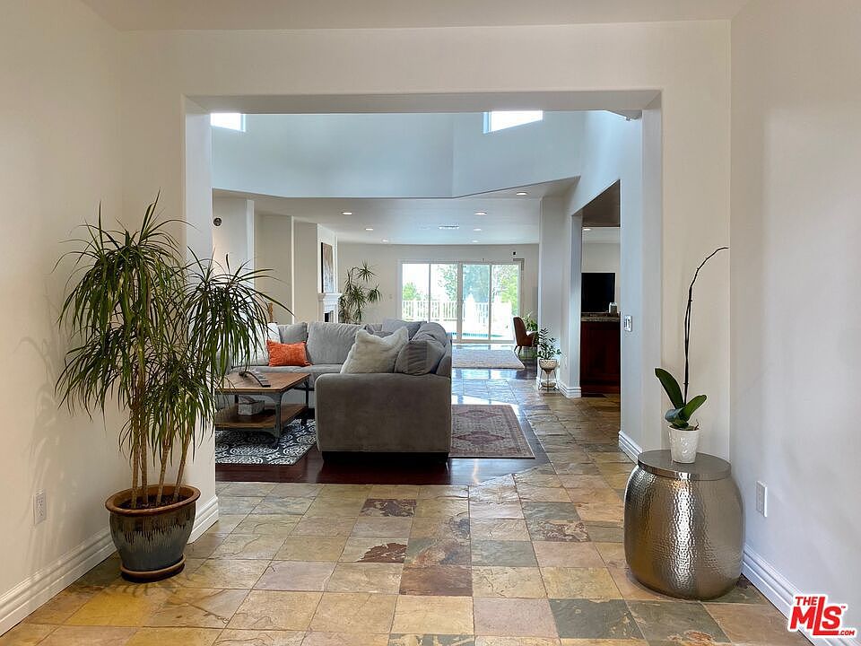 4624 Conchita Way, Tarzana, CA 91356 | Zillow