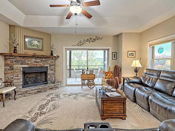 5th image of 80 Smoky Mountain Ln Unit 307