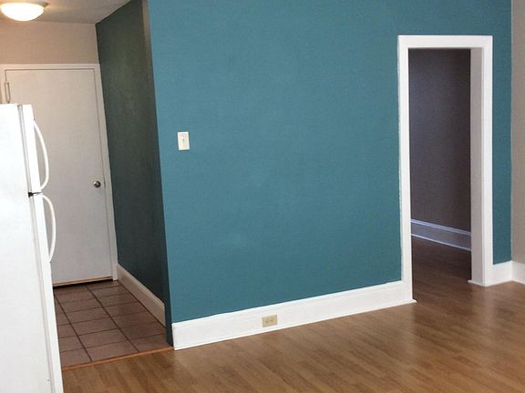 5th image of 729 Corinthian Ave #3F