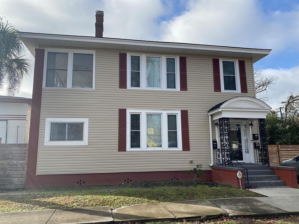 2nd image of 1015 E 32nd St #11357065