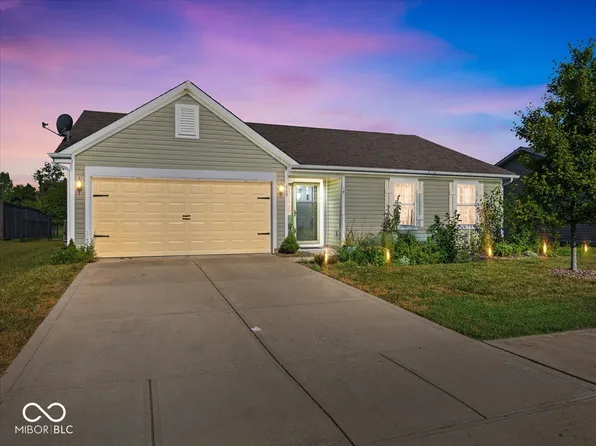 600 Gondola Run, Greenfield, IN 46140