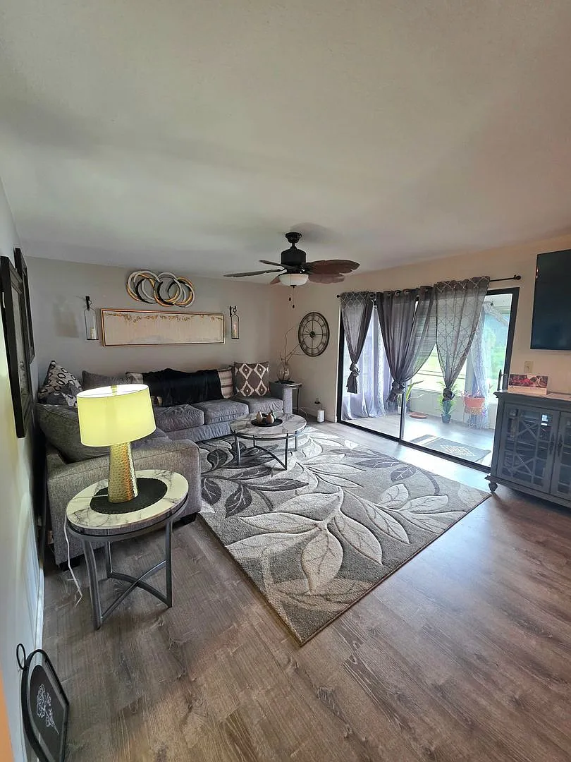 Furnished Stunning Second-Floor Condo With Peaceful Lake Sparkle Views! — Photo 4