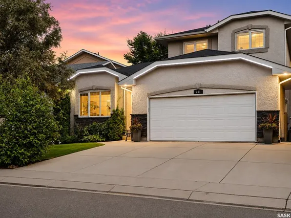 211 Brookshire CRESCENT, Saskatoon, SK S7V 1H1
