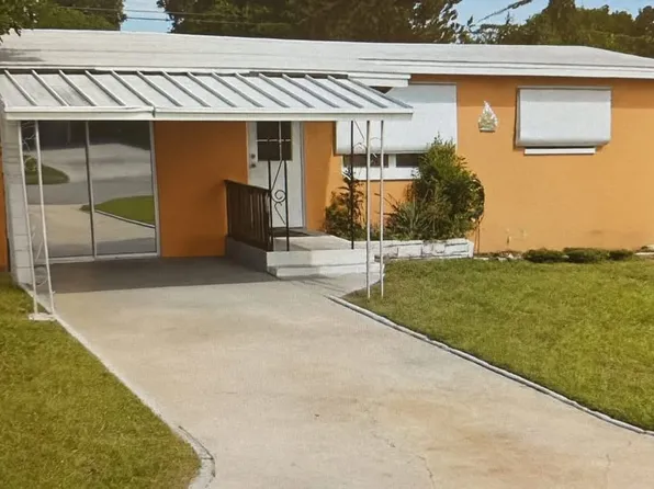 10495 118th Ave, Largo, FL 33773